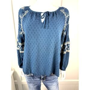 Beautiful Cupio Top Size M